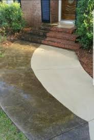 Front walkway and driveway cleaned with pressure washing Orlando FL